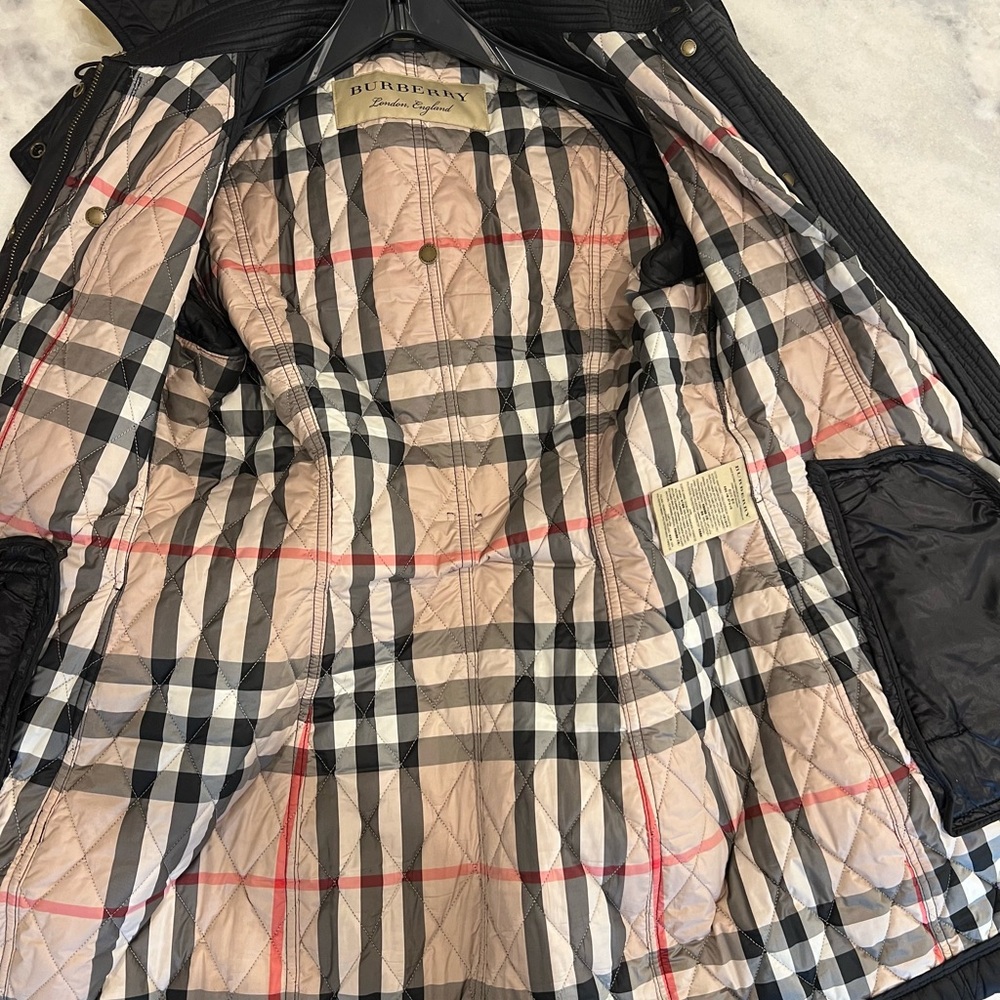 Burberry Quilted Black Jacket S - Excellent Condition